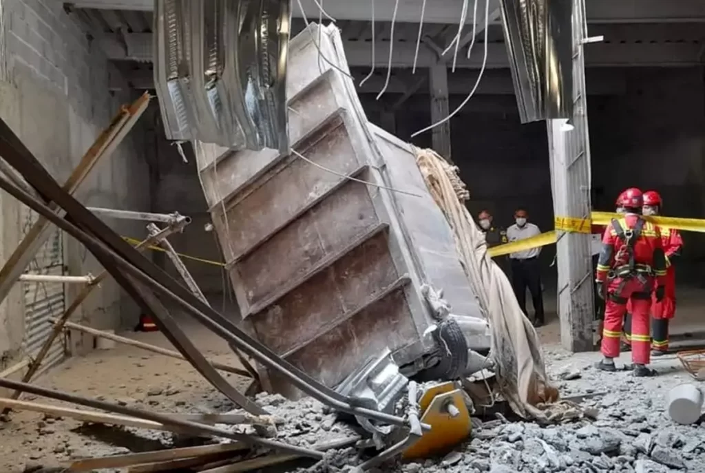 سقوط مرگبار بالابر ساختمانی در همدان 2 کشته و مصدوم برجای گذاشت 243 سقوط